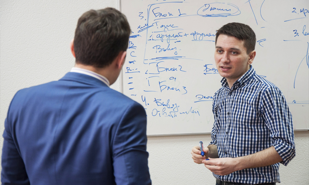 Микола Овчаров в Дипломатичній академії України