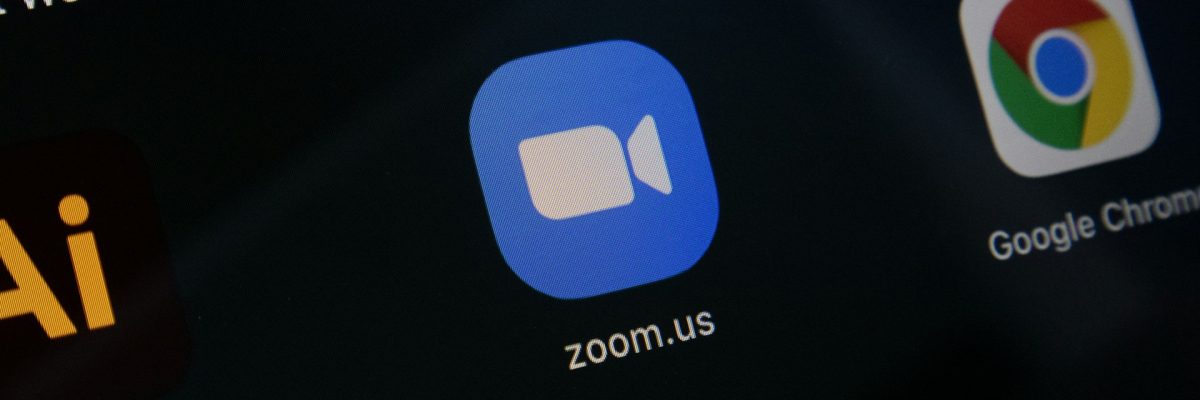 Чи відрізняється виступ онлайн та офлайн?